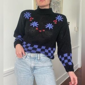 RARE Vintage 80s embroidered mockneck oversize knit sweater, size M